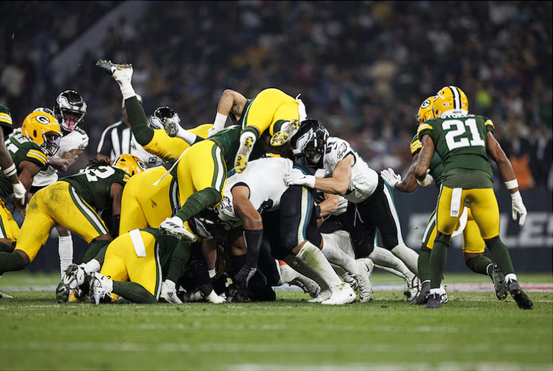 Tush Push in Trouble? NFL Considers Rule Changes Amid Backlash 4 image 58